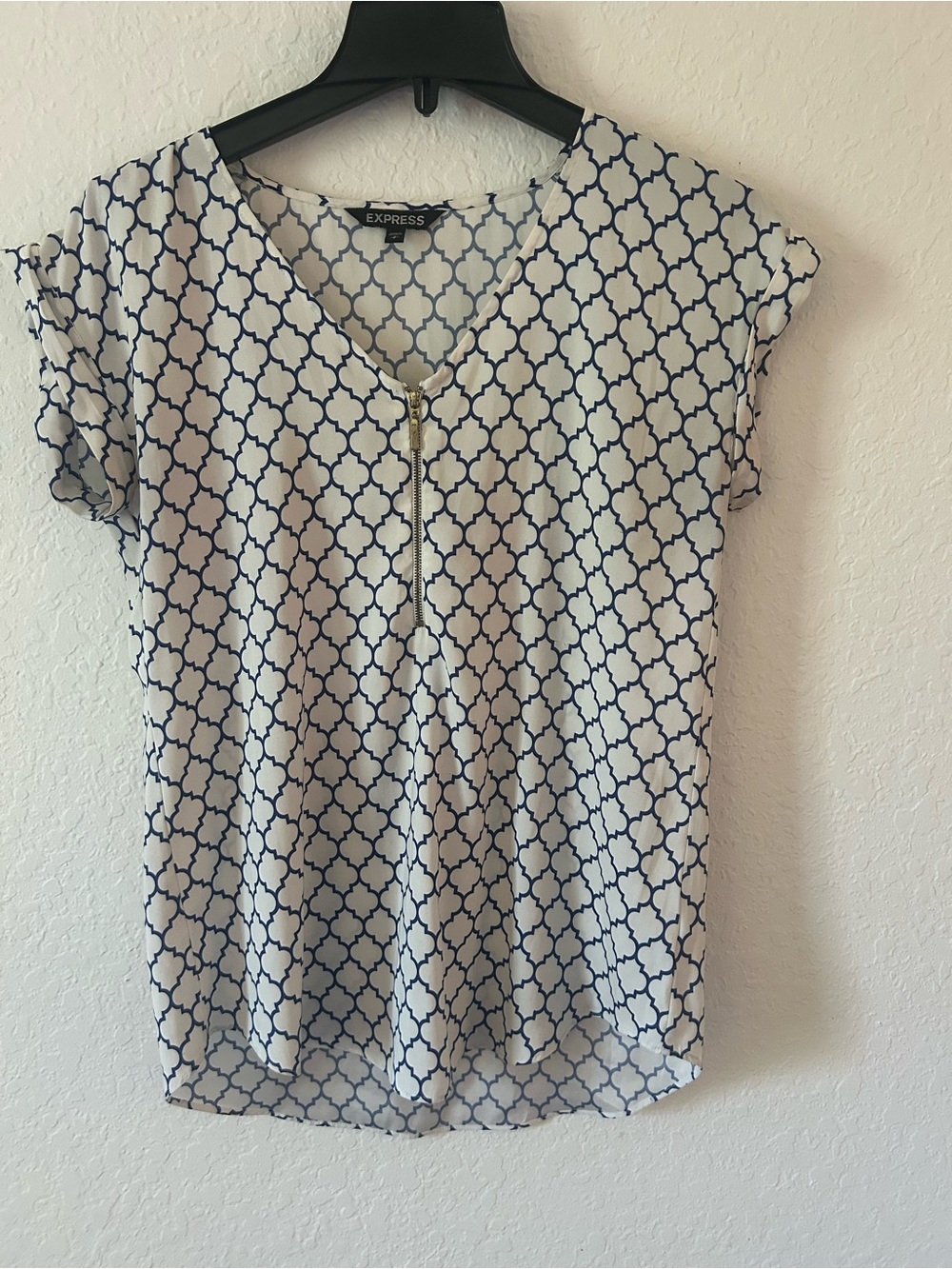 Express Navy & White Patterned Short-Sleeve Zip Top